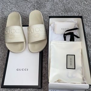 Gucci slides women’s